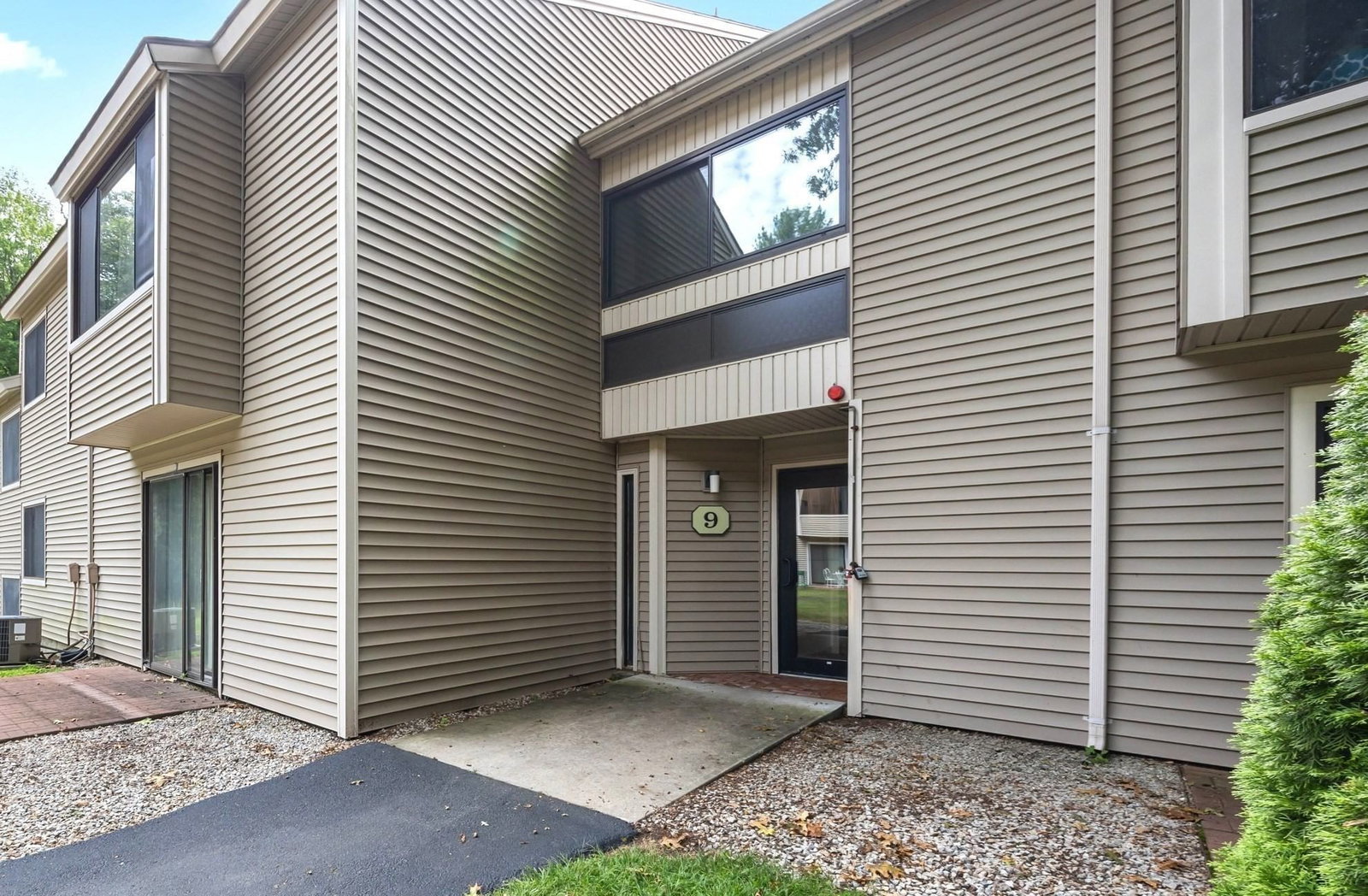 9 Thayer Pond Dr #8 Oxford — Photo 9 of 34