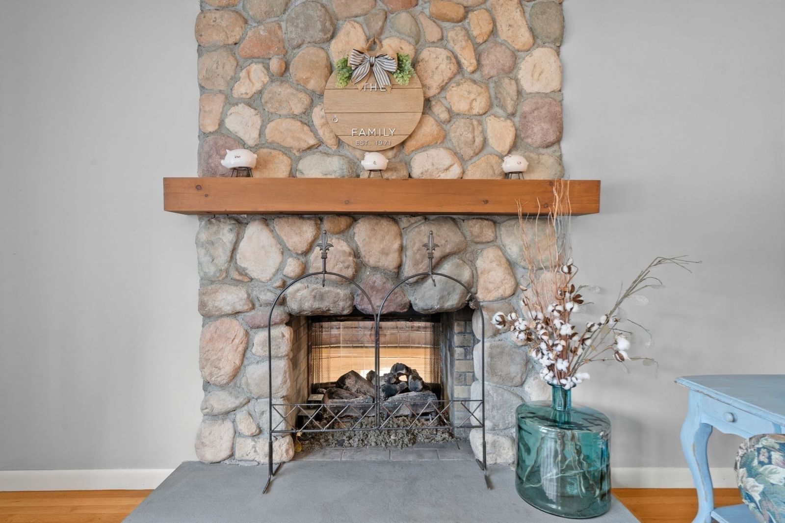 31 Columbus Road Woburn — Photo 8 of 38