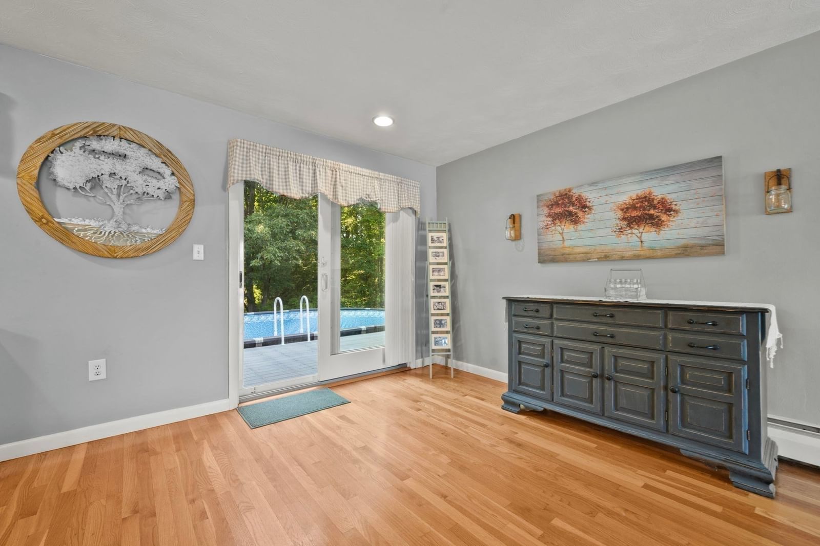 31 Columbus Road Woburn — Photo 9 of 38