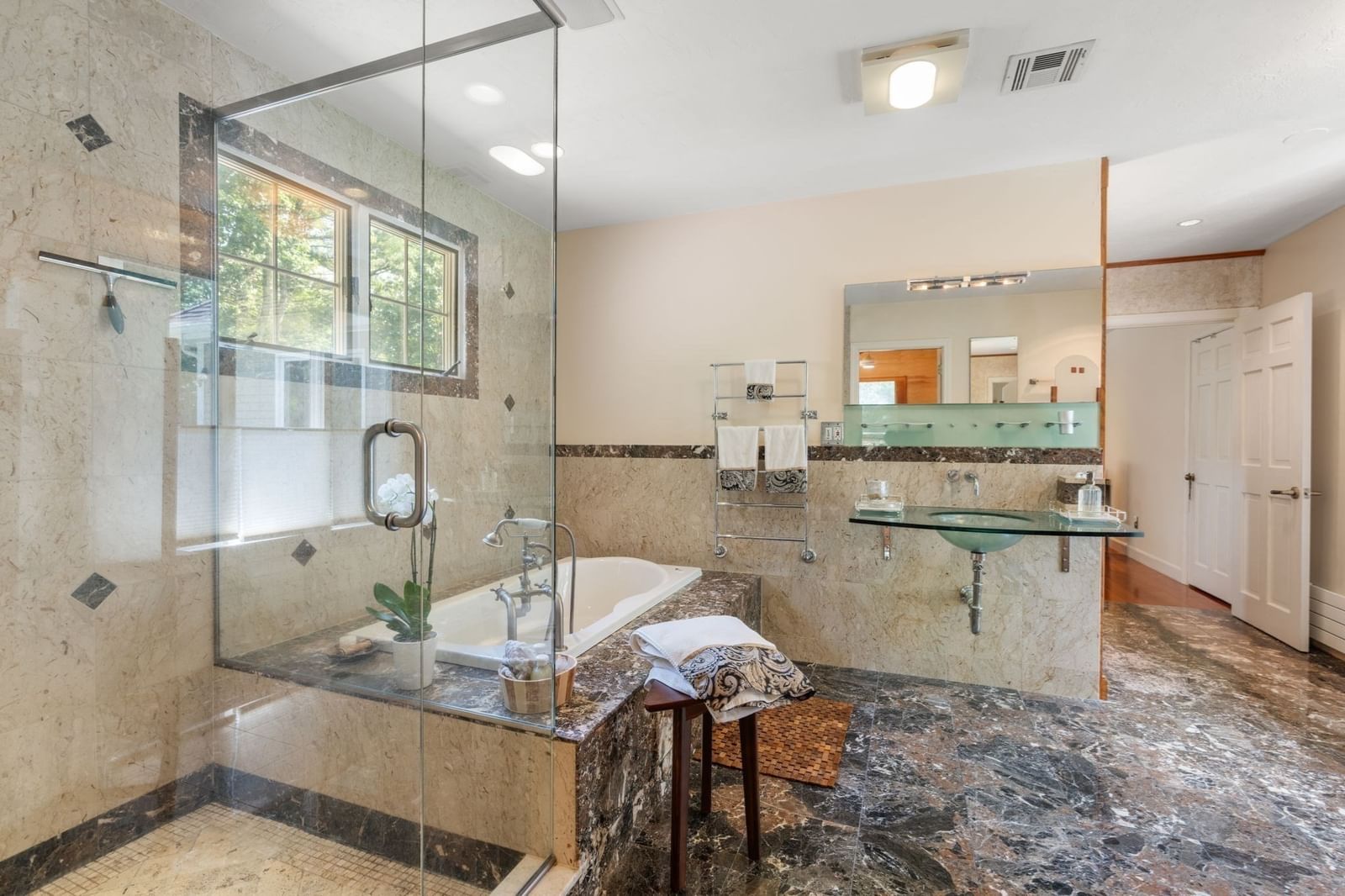 40 Grand Hill Dr Dover — Photo 21 of 37