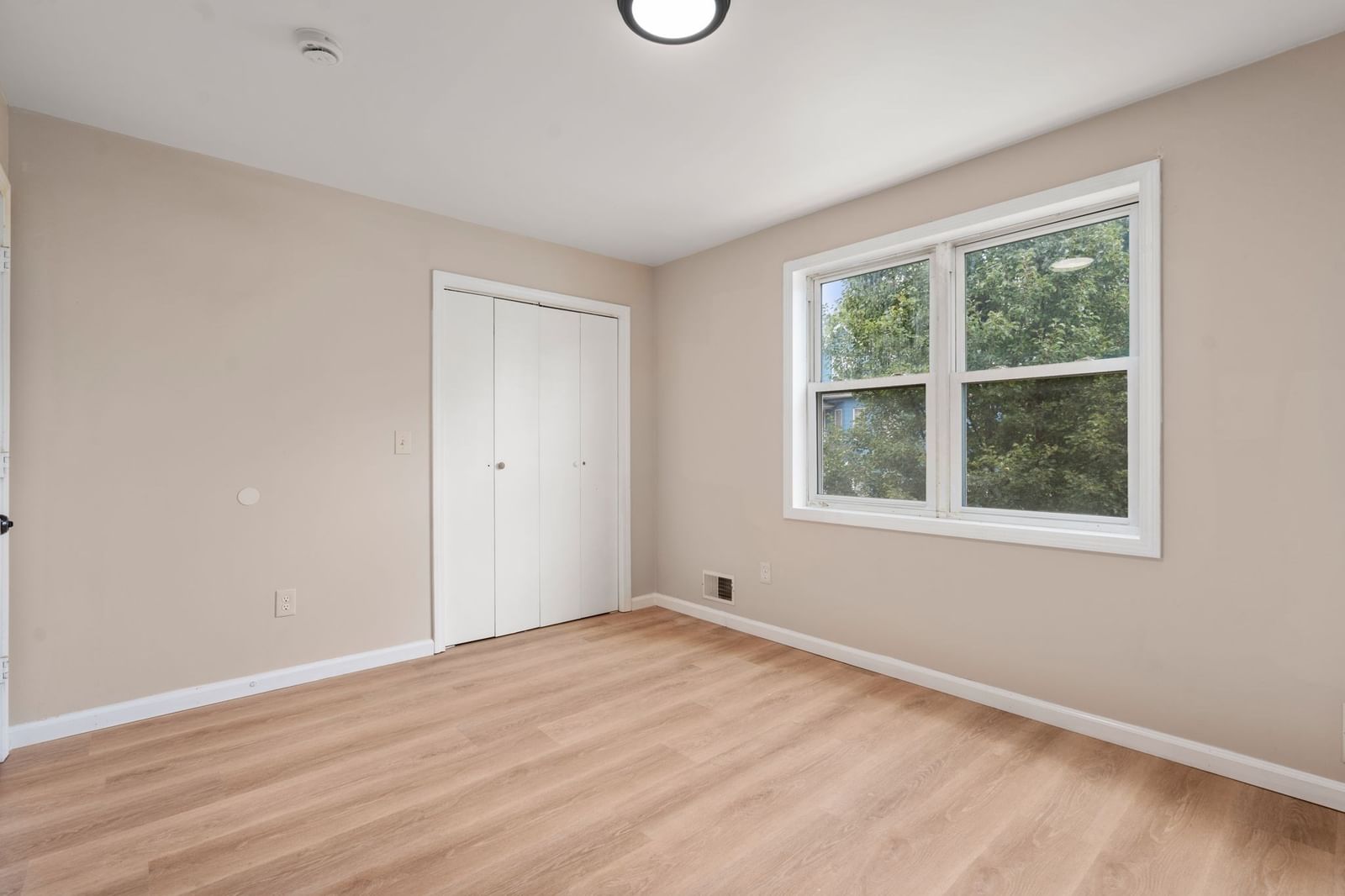 28 Dawes St Springfield — Photo 31 of 42