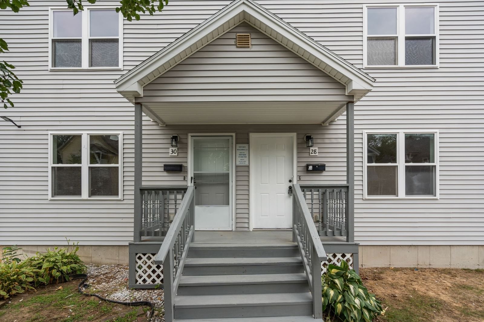 28 Dawes St Springfield — Photo 4 of 42