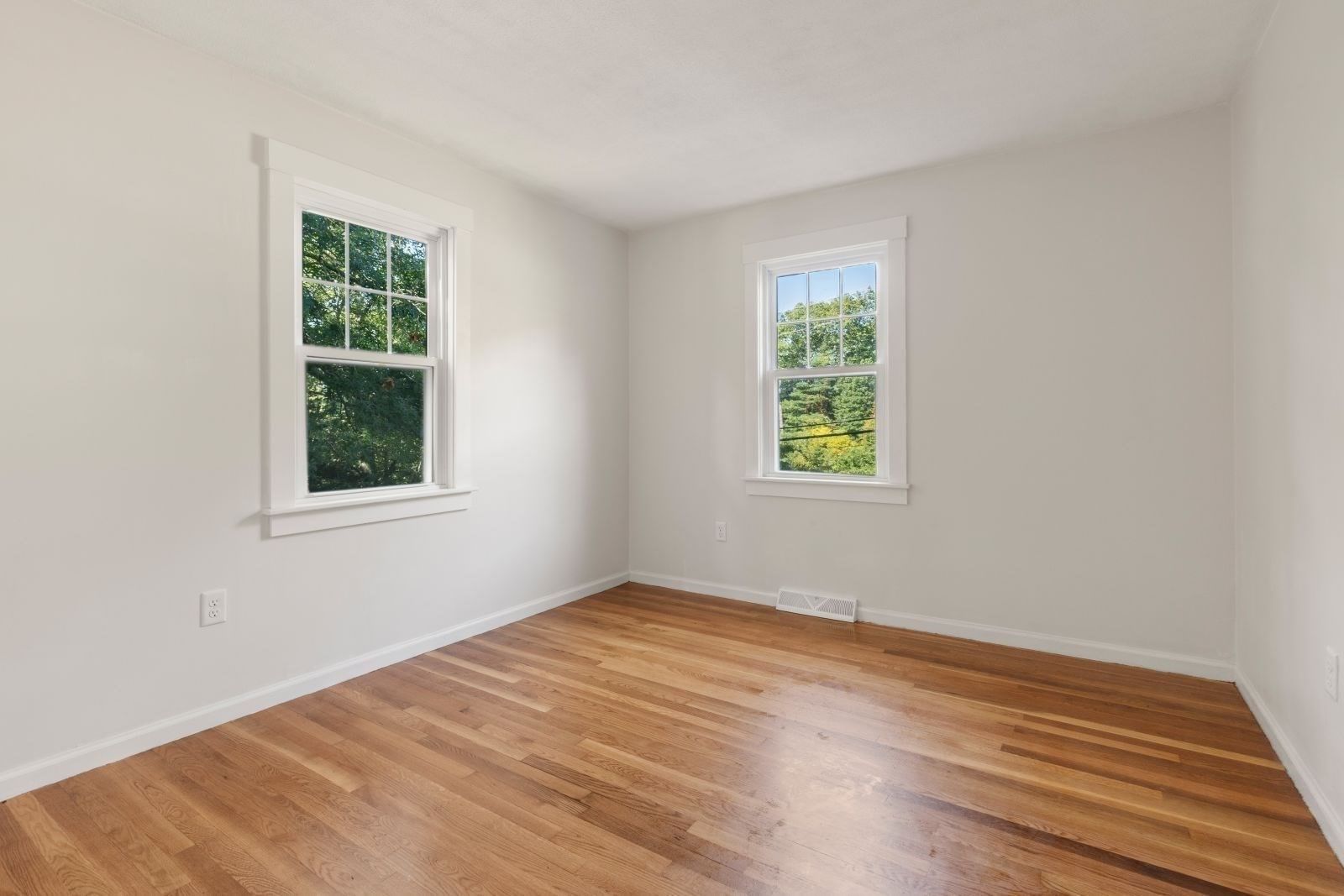 95 Blackmount Drive Marshfield — Photo 17 of 21