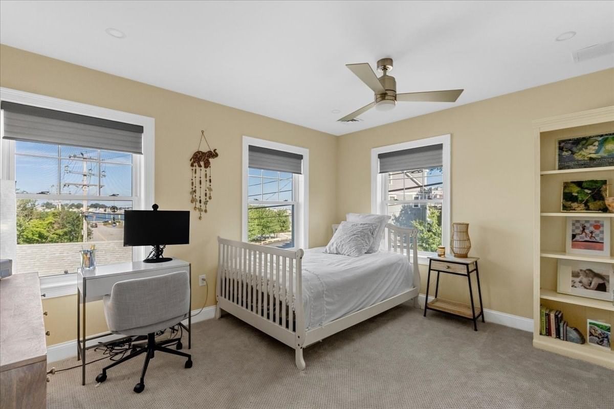 11 Rockland Circle #1 Hull — Photo 15 of 30