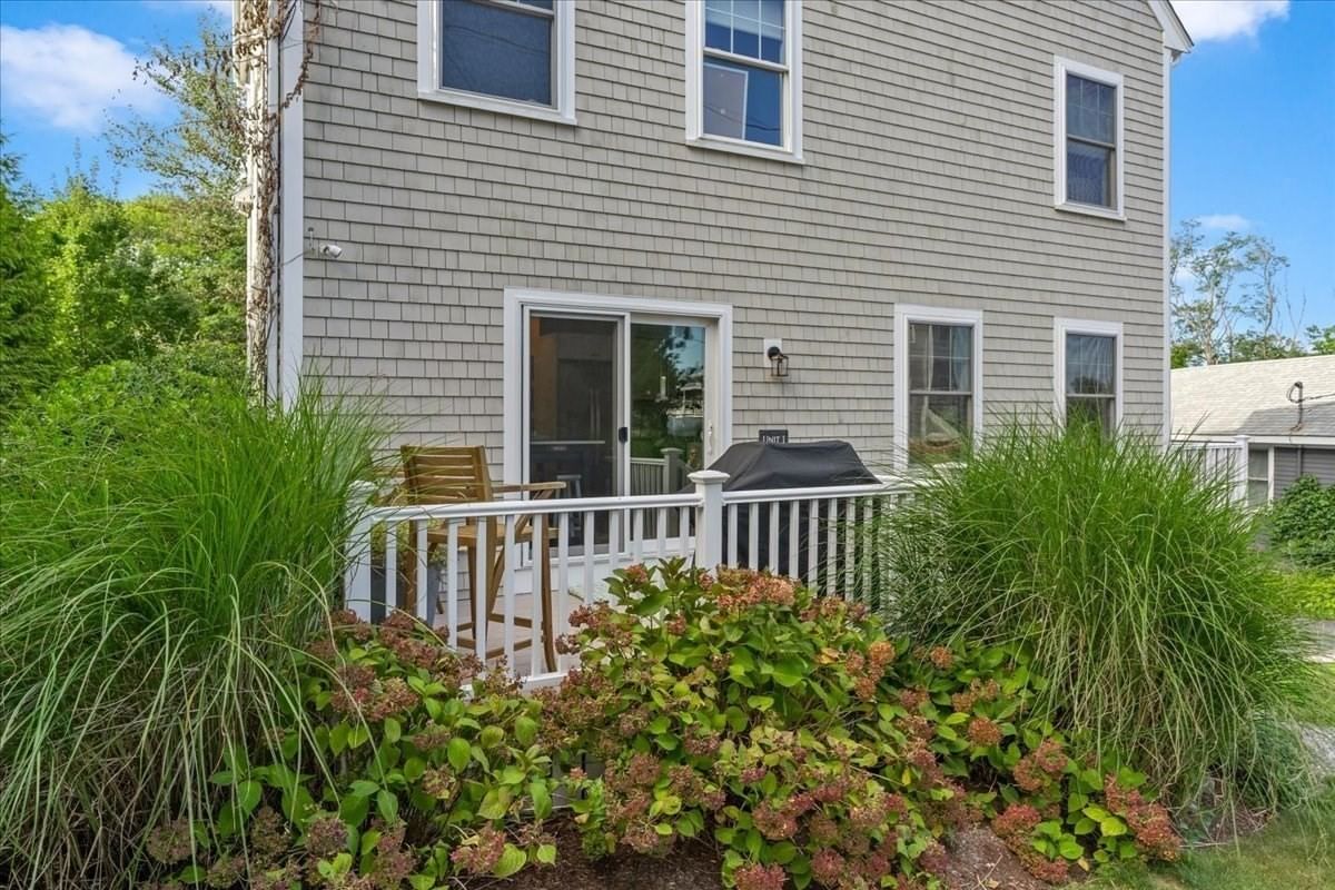 11 Rockland Circle #1 Hull — Photo 3 of 30