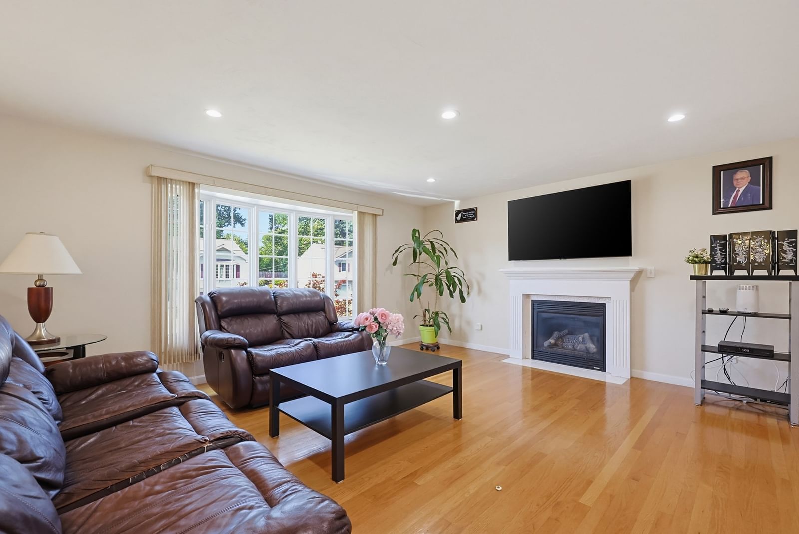 5 Ivy Cir Randolph — Photo 4 of 36