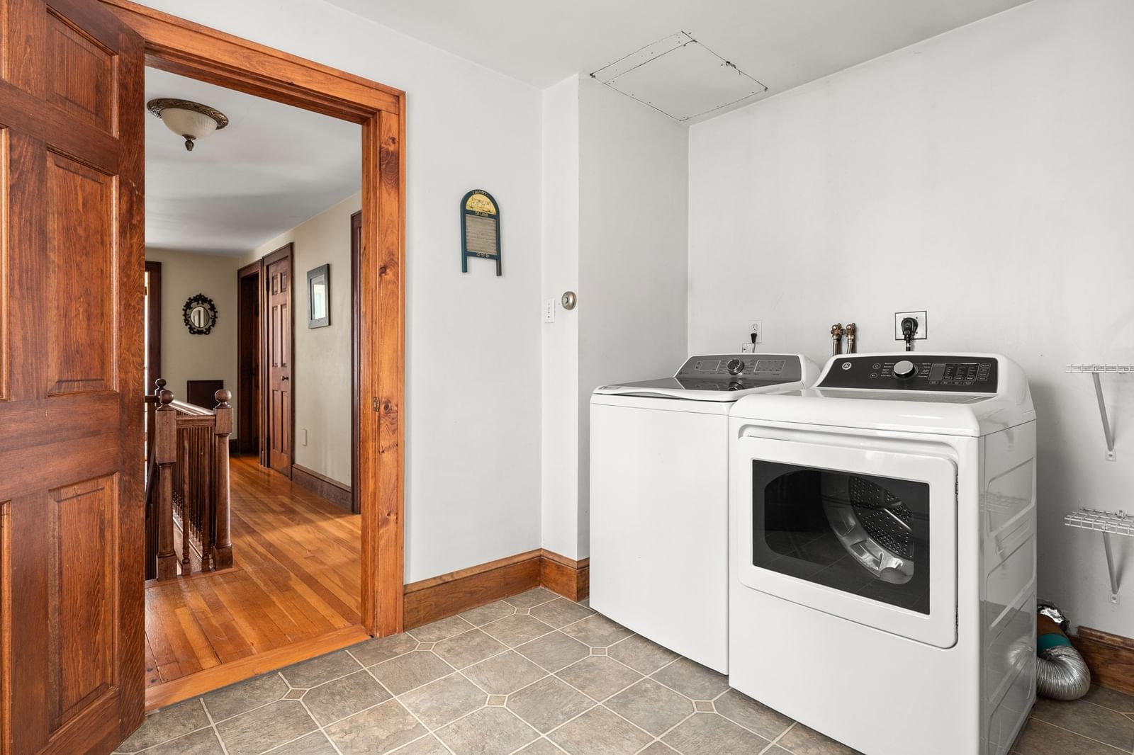 23 Porter St #C Beverly — Photo 15 of 31