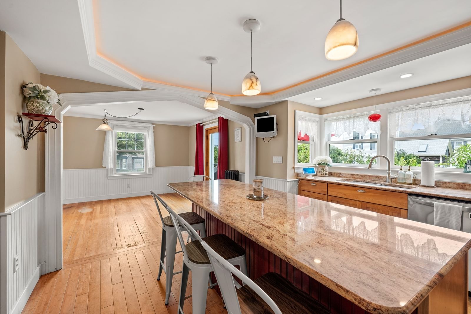 23 Porter St #C Beverly — Photo 5 of 31