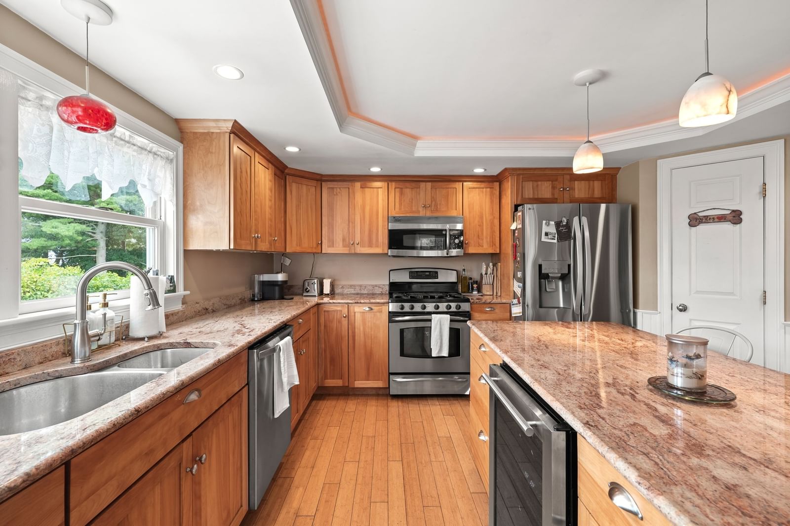 23 Porter St #C Beverly — Photo 7 of 31