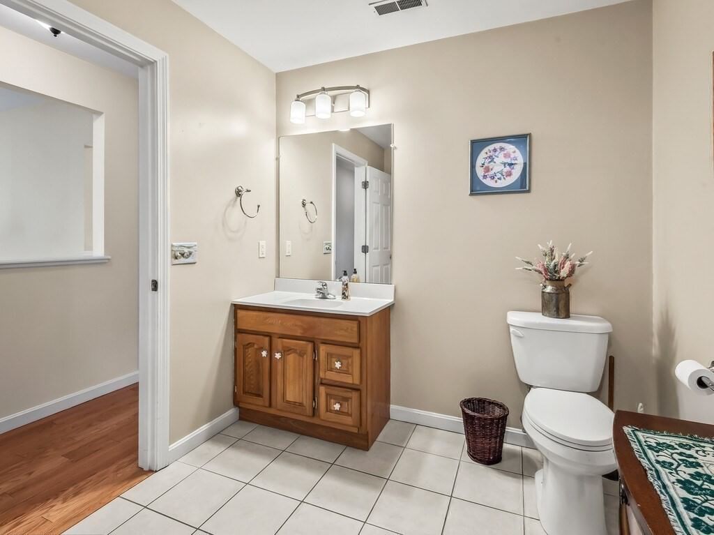 92 Colonial Dr #92 Sturbridge — Photo 27 of 42
