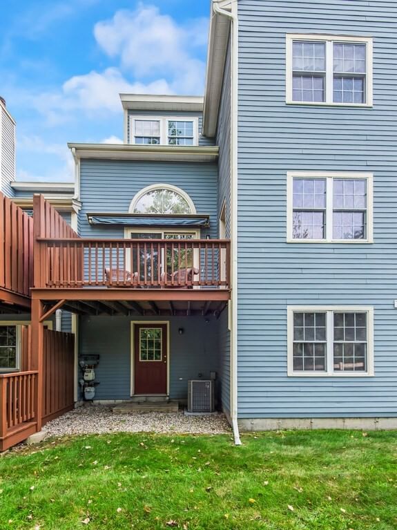 92 Colonial Dr #92 Sturbridge — Photo 39 of 42