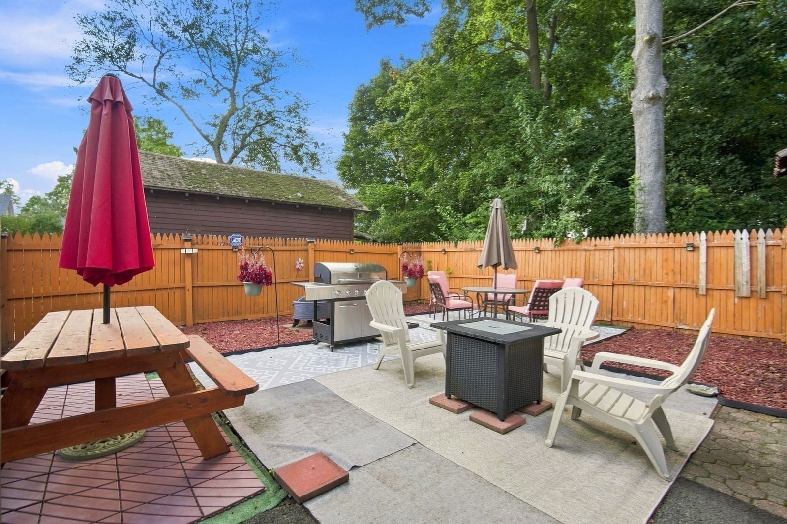 28 Dalton Pl Springfield — Photo 20 of 26