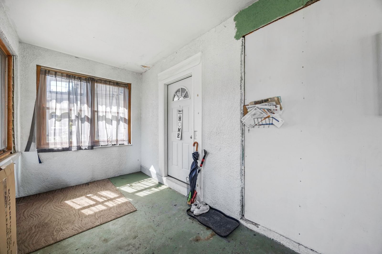 30 Santa Barbara Springfield — Photo 14 of 23