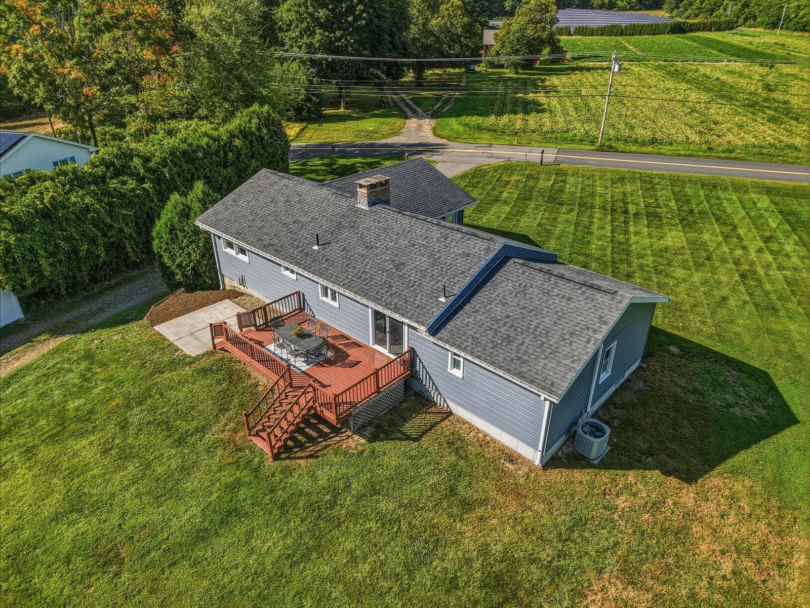 27 Huntington Rd Hadley — Photo 16 of 40