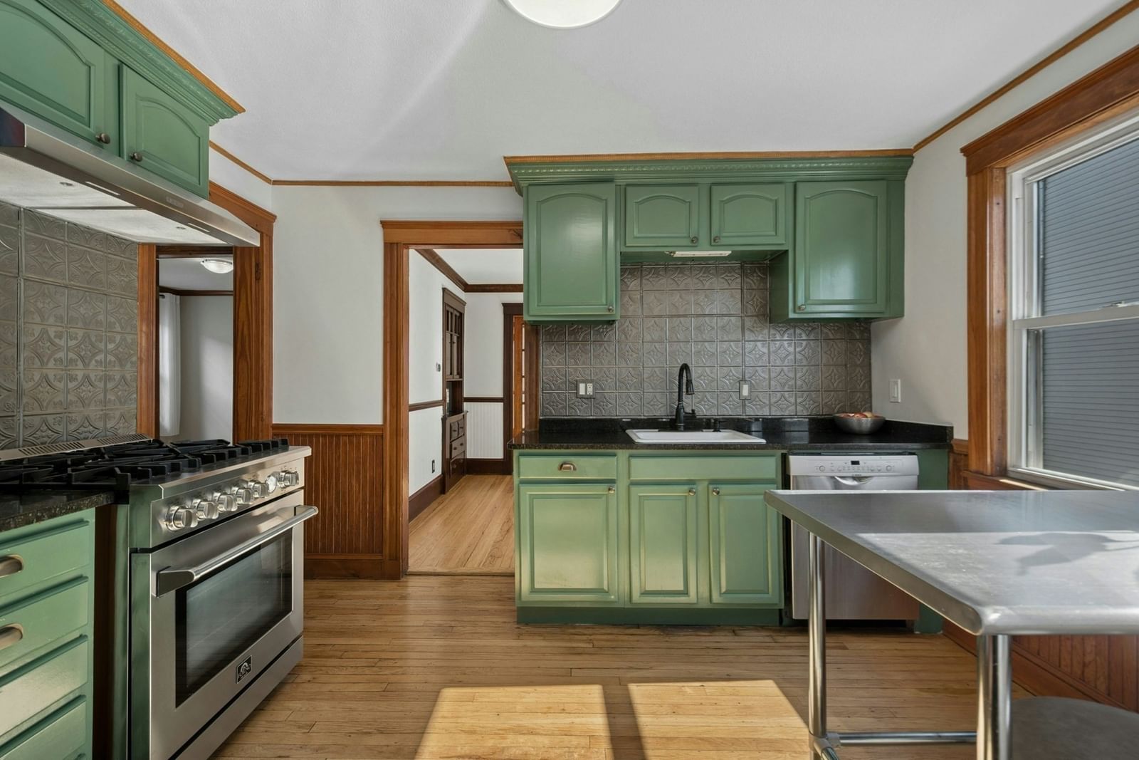 10-12 Colgate Rd #2 Boston — Photo 5 of 34