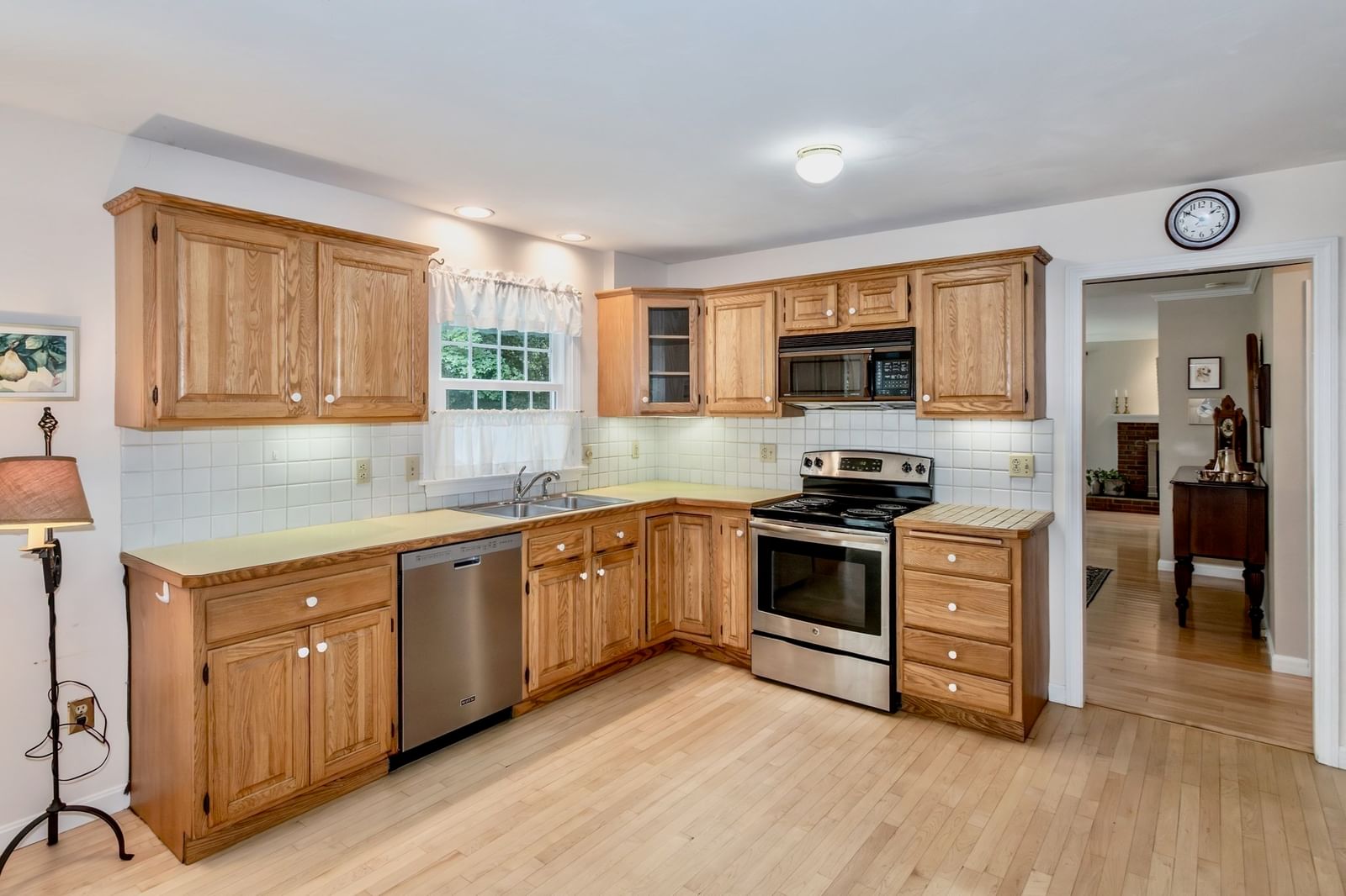 26 Morningside Drive Westfield — Photo 5 of 38