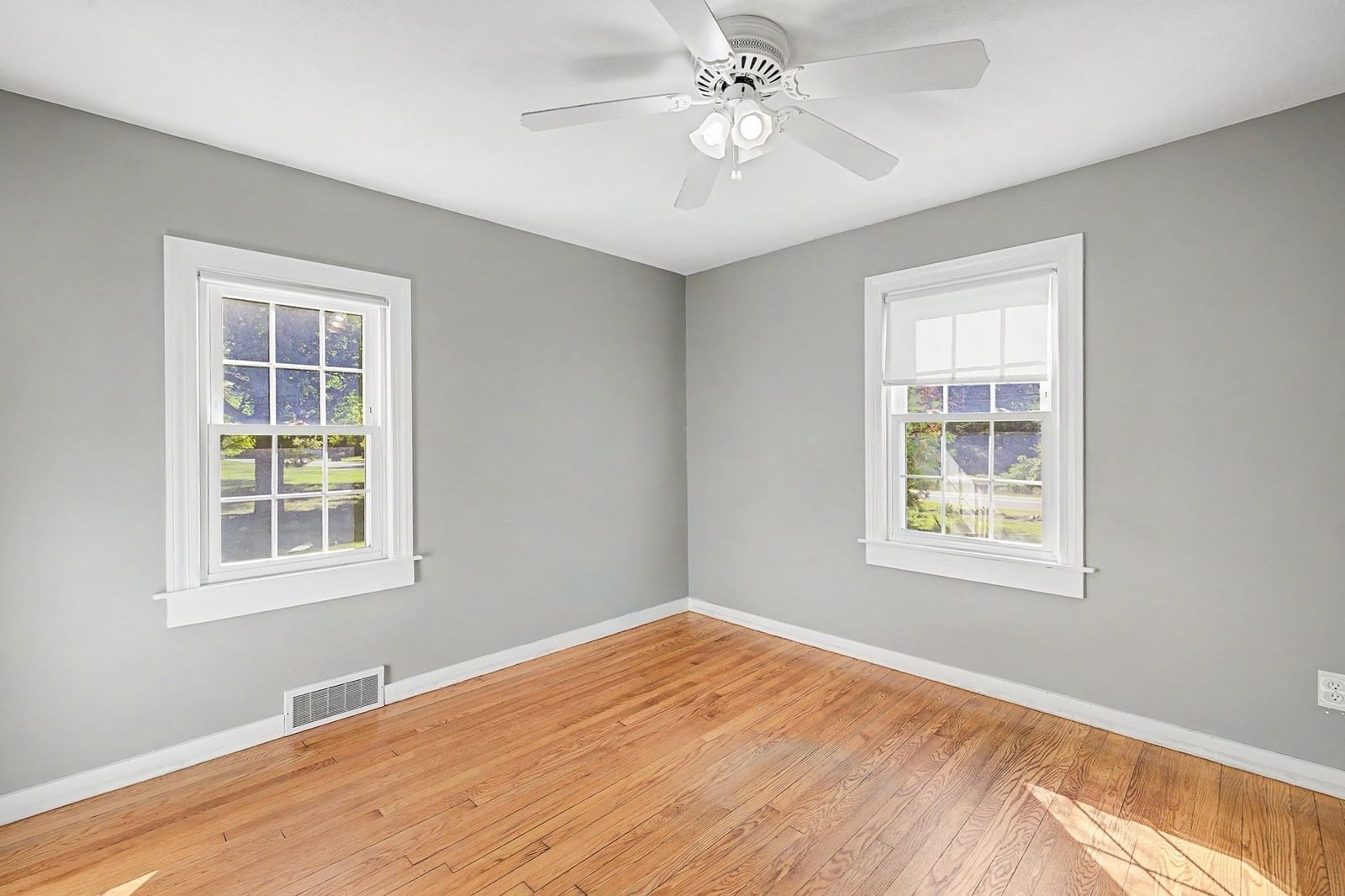 1161 E Mountain Rd Westfield — Photo 16 of 28