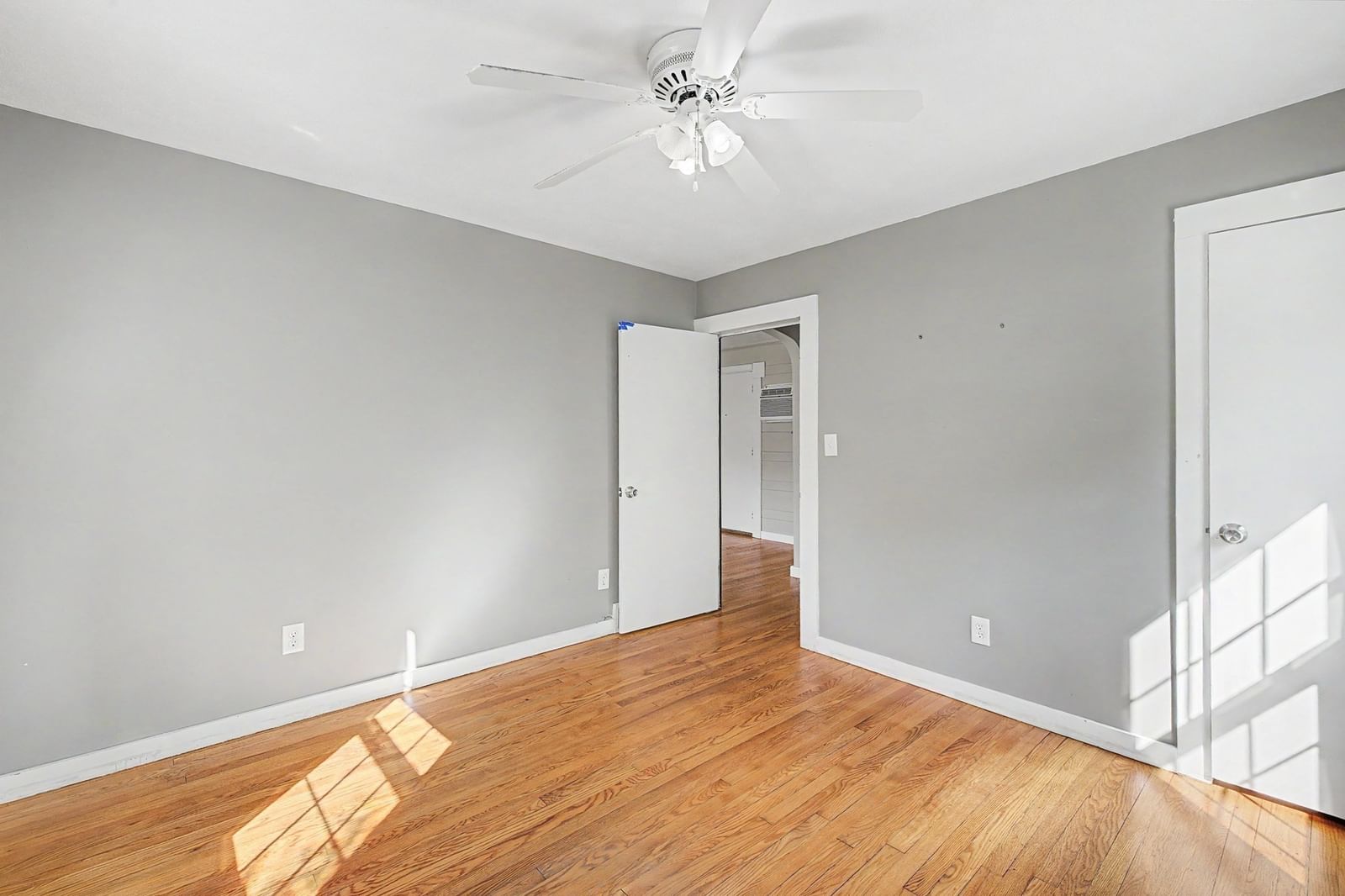 1161 E Mountain Rd Westfield — Photo 17 of 28