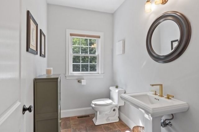 25 Stonebridge Rd Groveland — Photo 18 of 40
