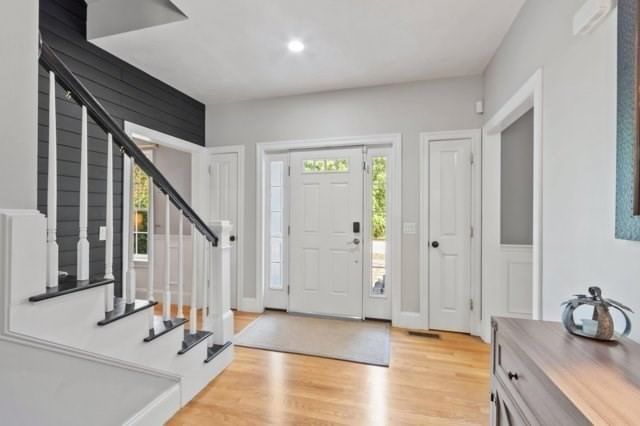25 Stonebridge Rd Groveland — Photo 5 of 40