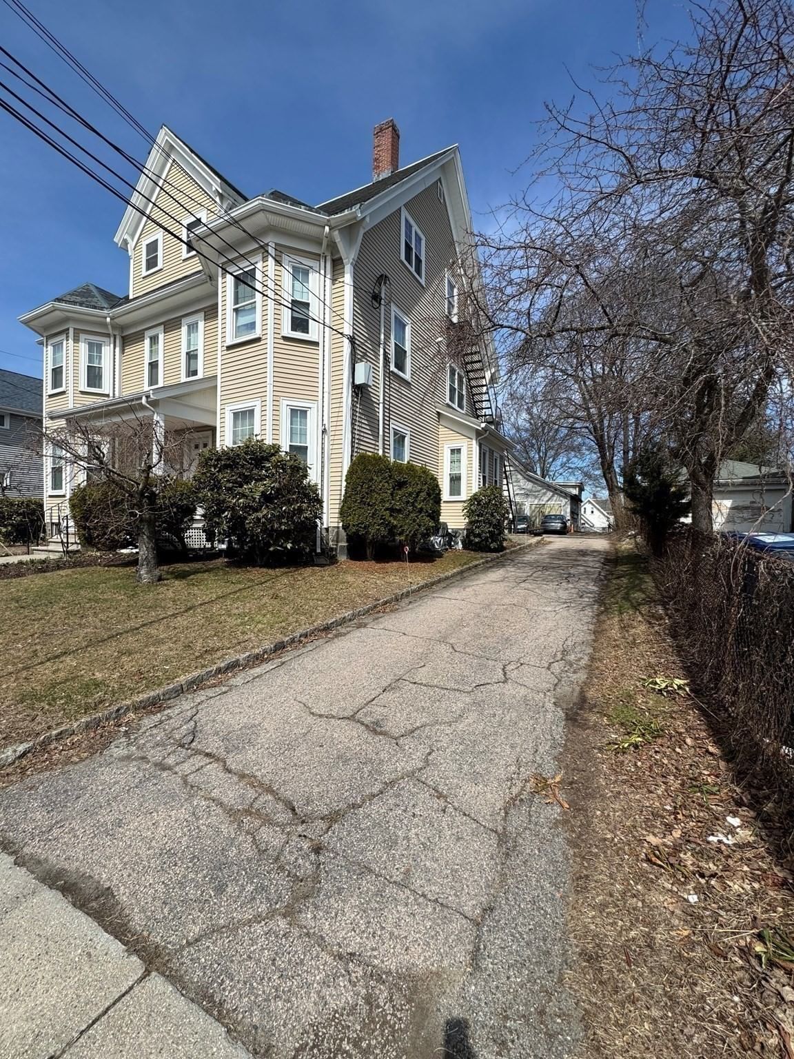 65-67 Surrey Boston — Photo 26 of 35