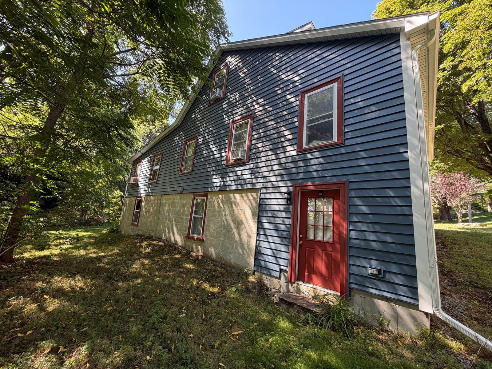 15 Warsaw Avenue Dudley — Photo 2 of 36