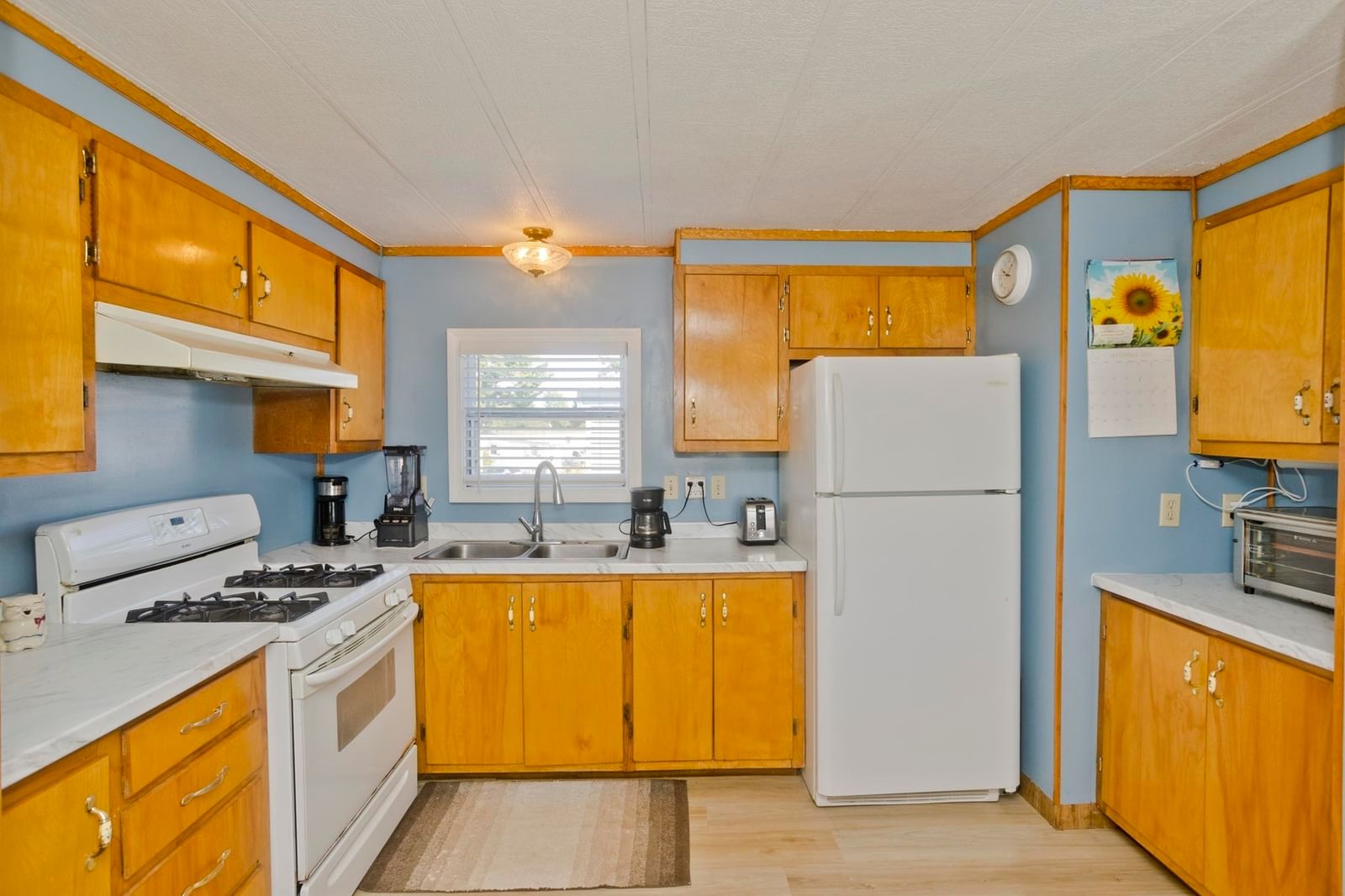 56 Klondike Ave Westfield — Photo 7 of 29