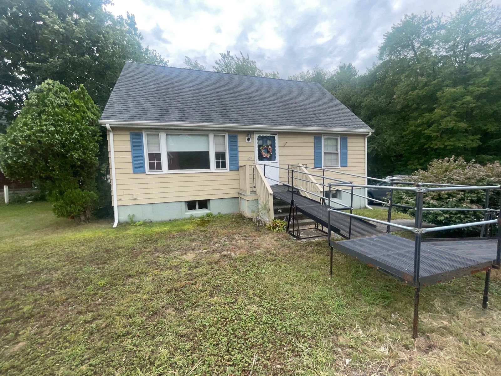 303 Salem Rd Billerica — Photo 3 of 4