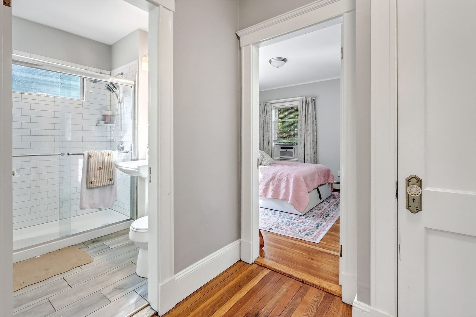 18 Franconia St Boston — Photo 15 of 41