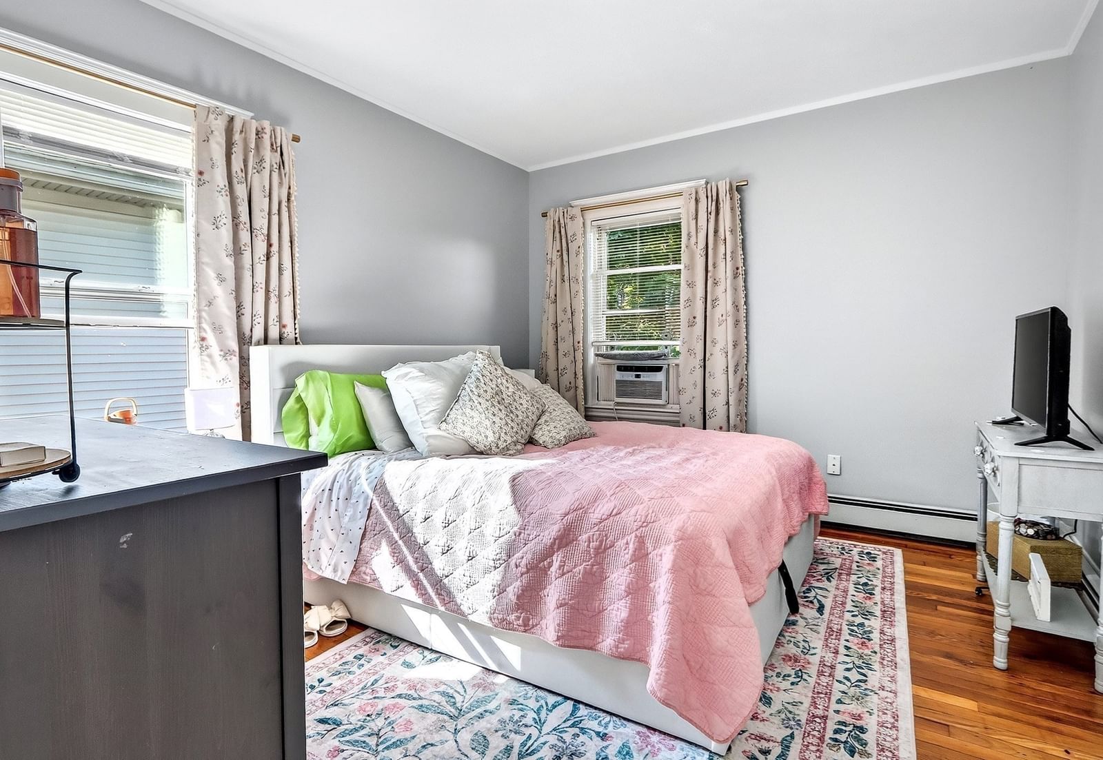 18 Franconia St Boston — Photo 16 of 41