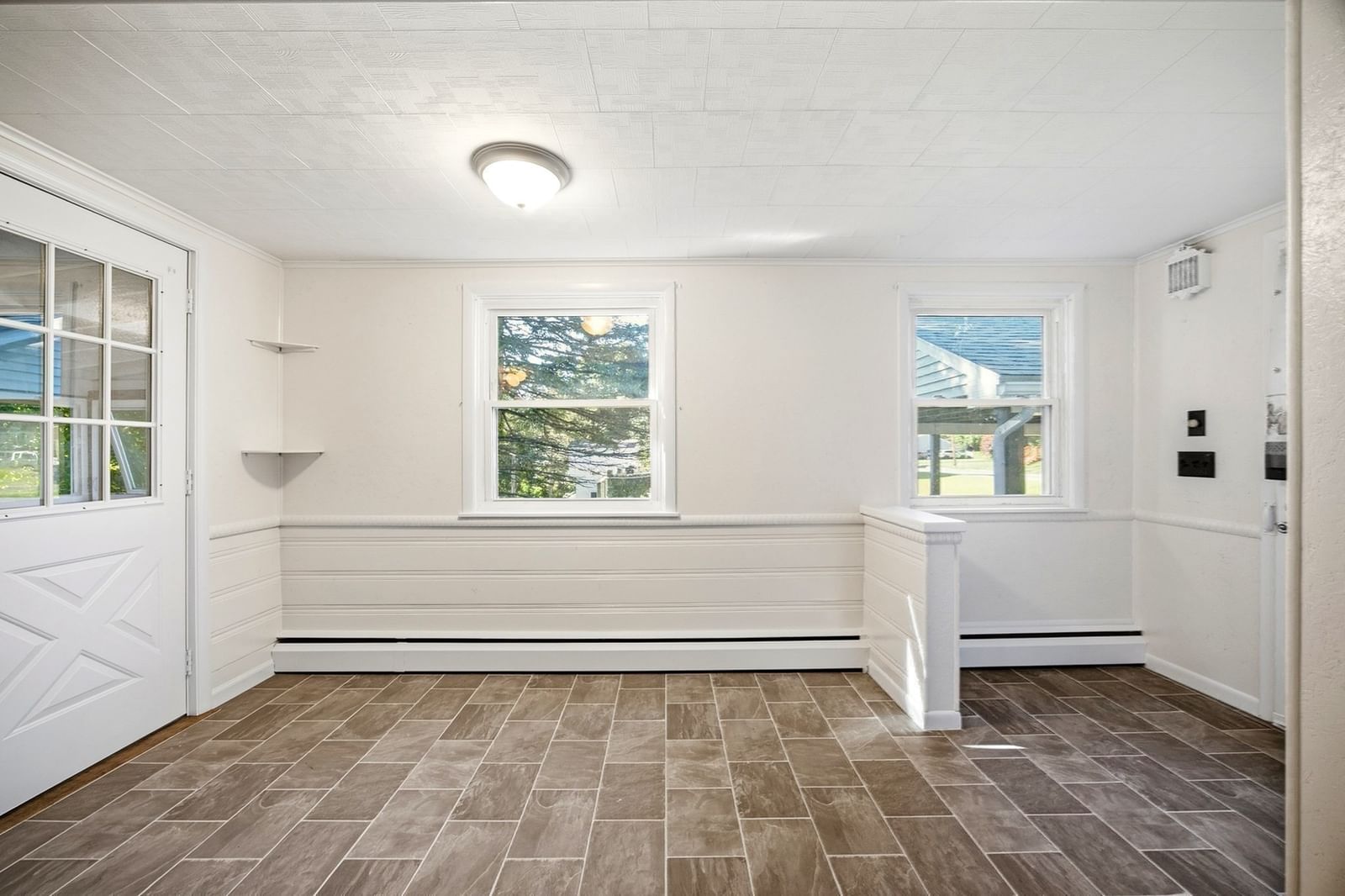 114 Quaboag St Warren — Photo 11 of 38