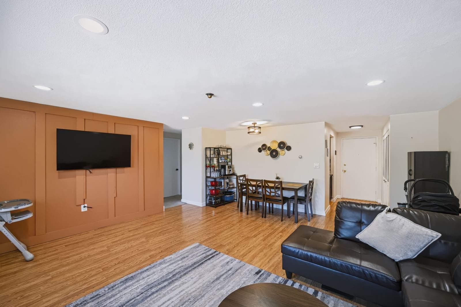 215 Winter St #3P Weymouth — Photo 3 of 27