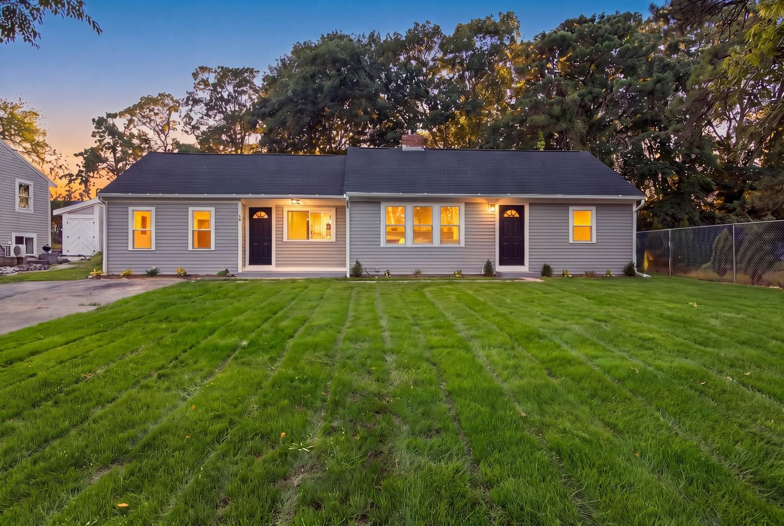 43 Quaker Rd Barnstable — Photo 1 of 18