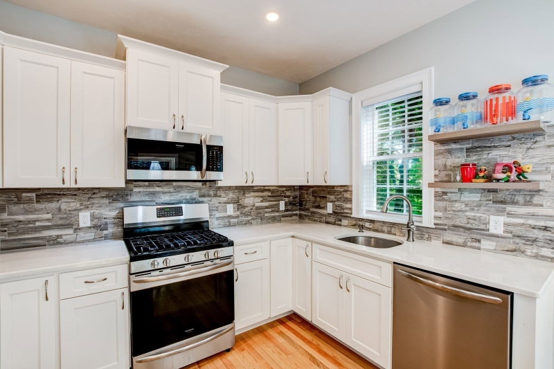 658 Massachusetts Ave Unit 3