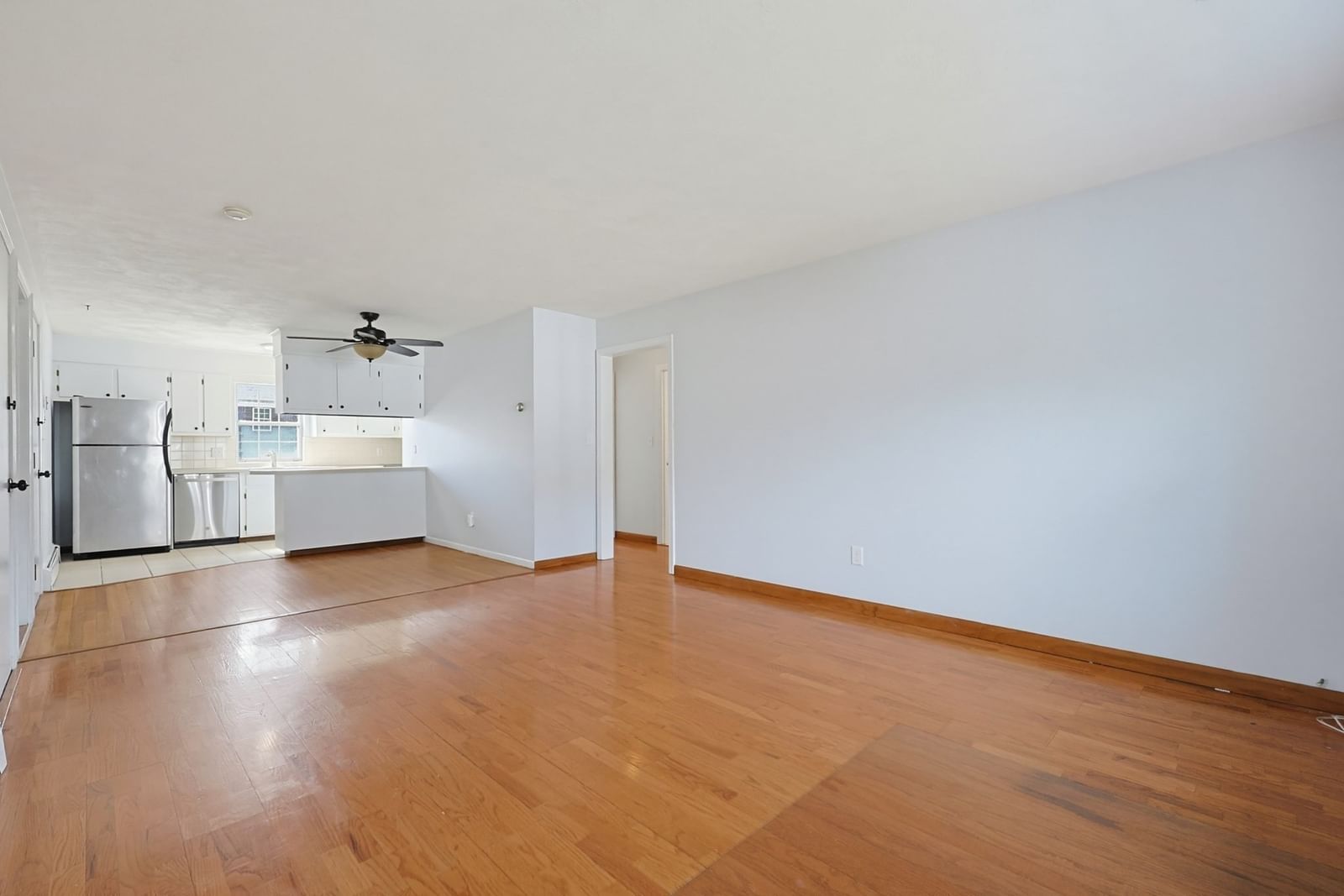 130 Parker St #L4 Acton — Photo 3 of 20