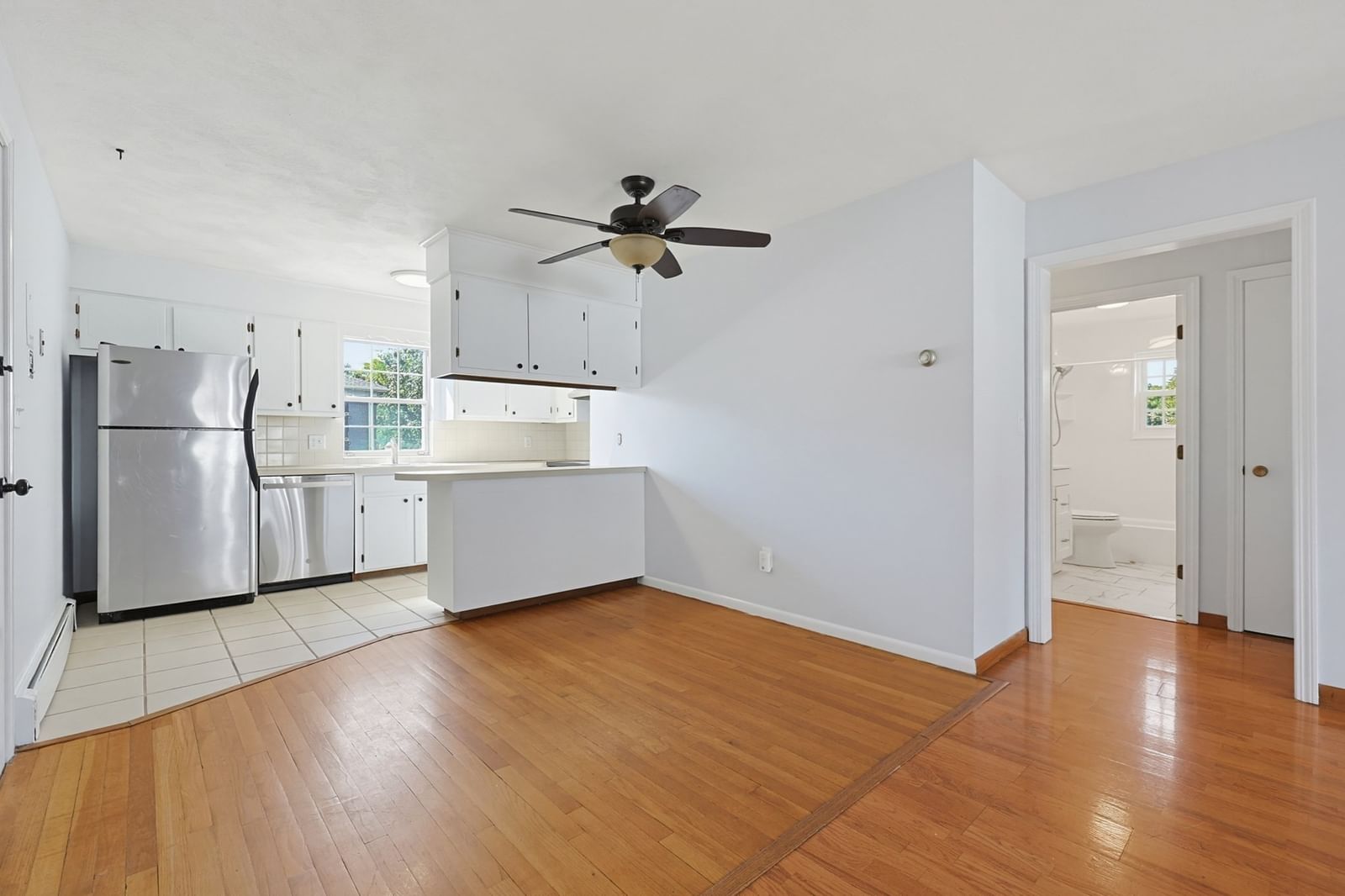 130 Parker St #L4 Acton — Photo 5 of 20