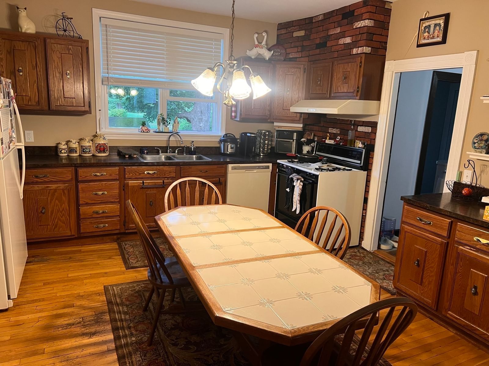 93 Stetson Str Whitman — Photo 11 of 25