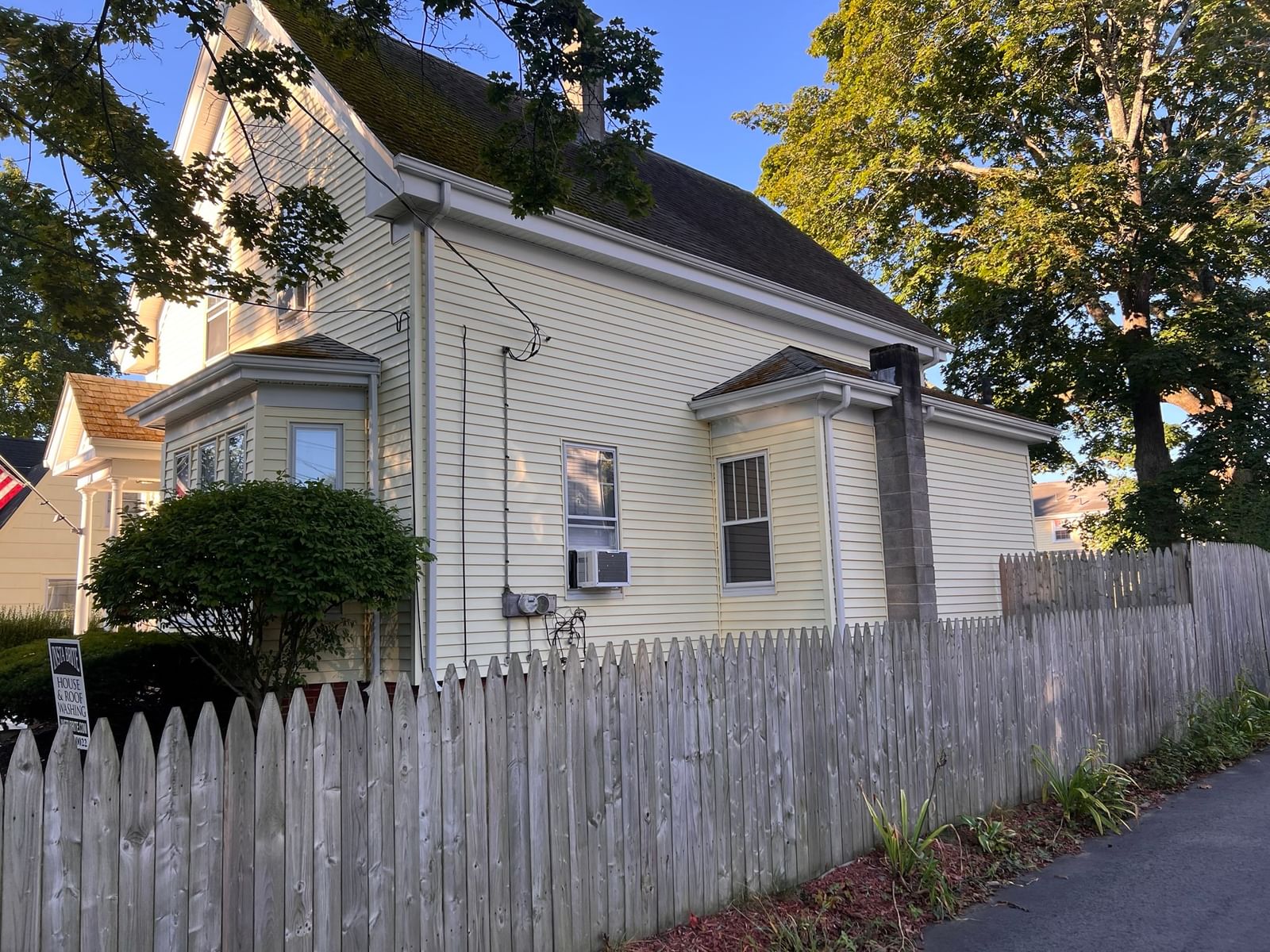 93 Stetson Str Whitman — Photo 8 of 8