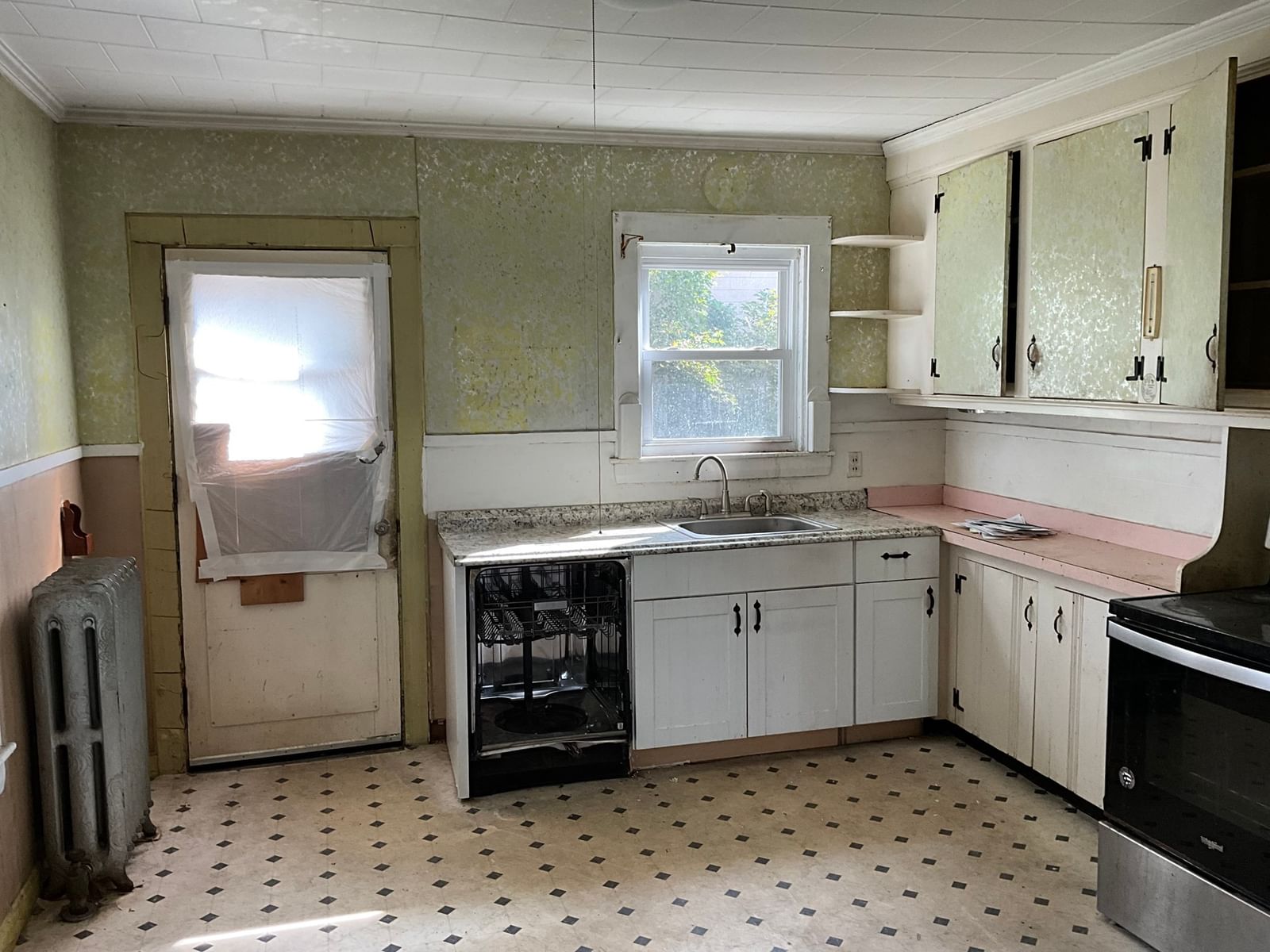 88 Kingman Brockton — Photo 5 of 21