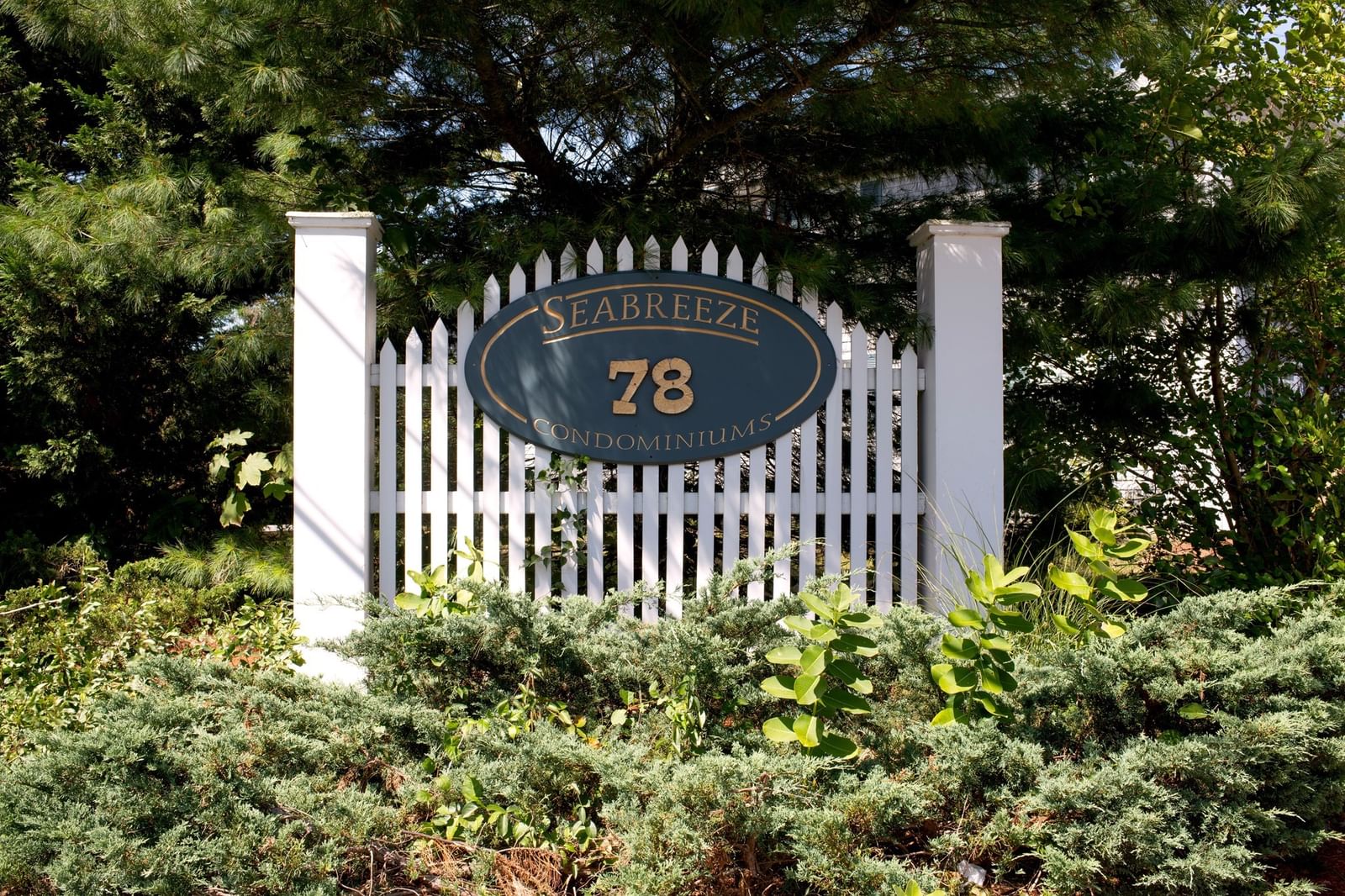 78 Center St #1-3 Dennis — Photo 1 of 19