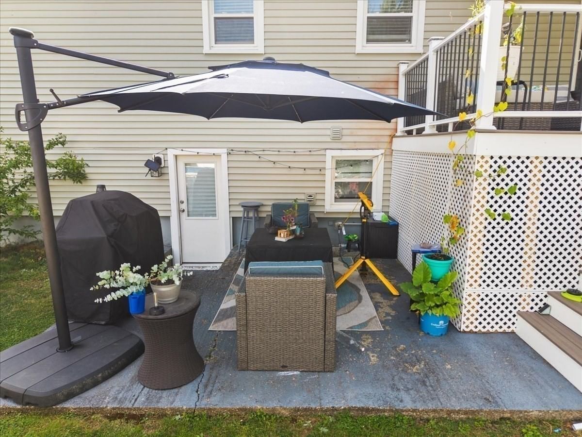 140 Tosca Dr Brockton — Photo 29 of 42