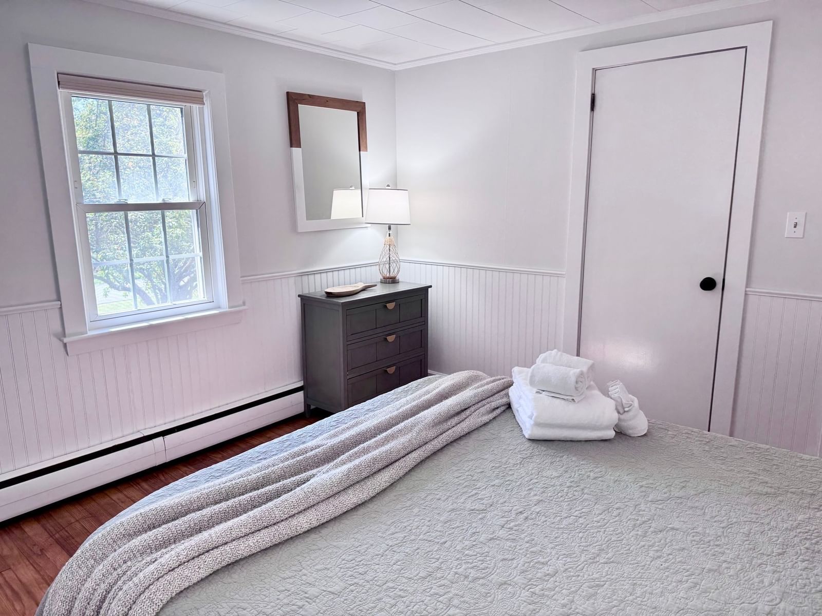 42 Vineyard Ave Barnstable — Photo 13 of 36