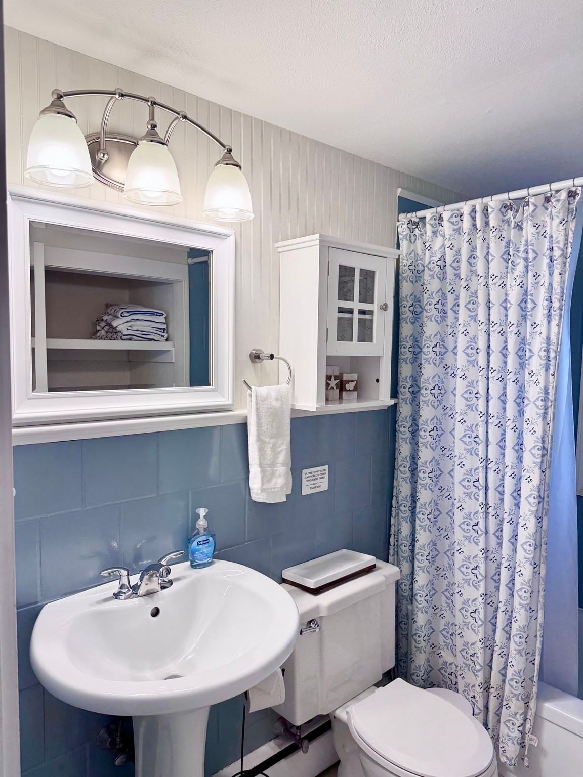 42 Vineyard Ave Barnstable — Photo 15 of 36