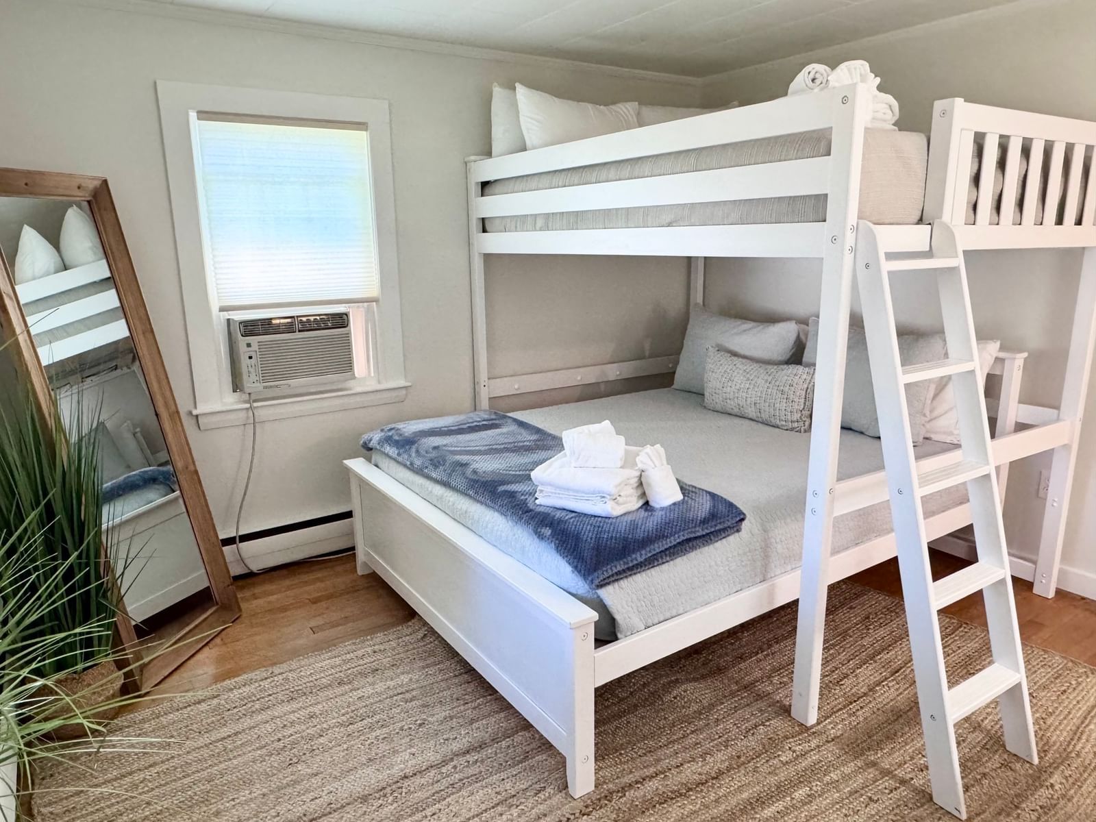 42 Vineyard Ave Barnstable — Photo 18 of 36