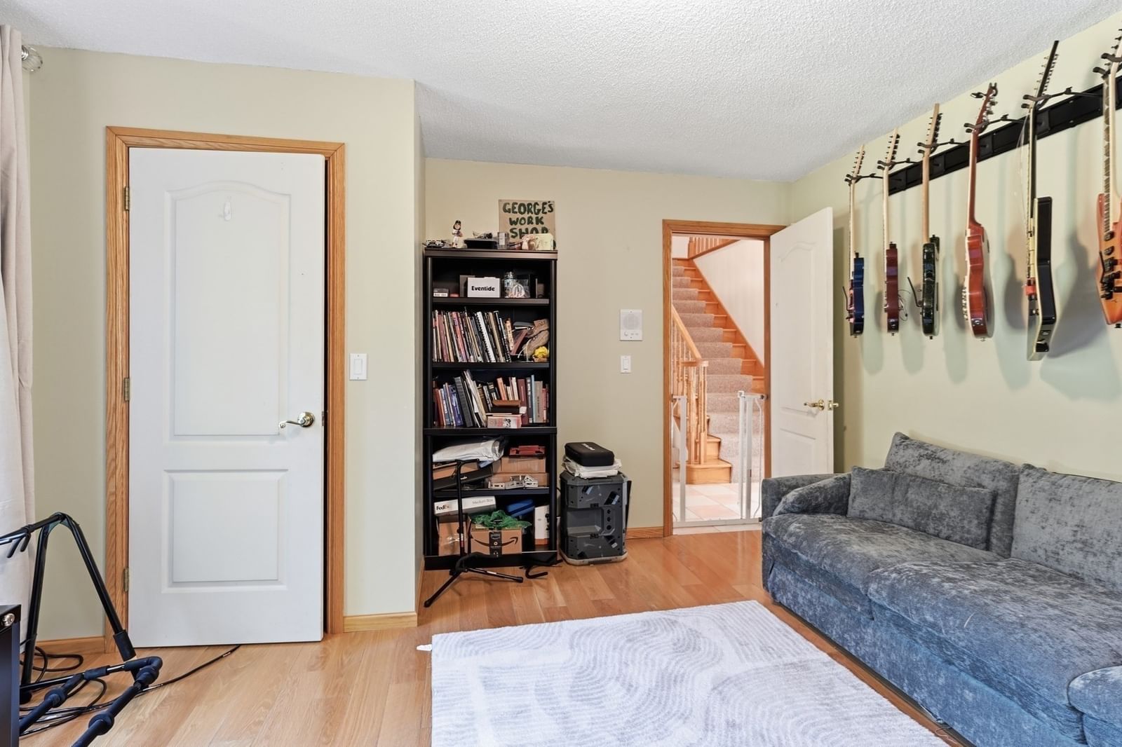 155 Woodland Way Russell — Photo 5 of 35