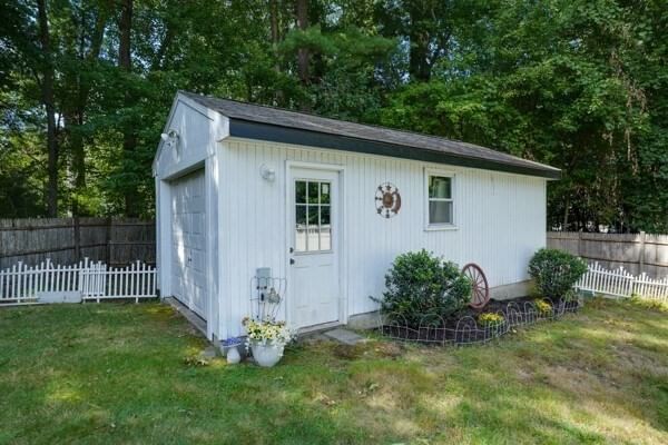 5 William Rd Billerica — Photo 36 of 39