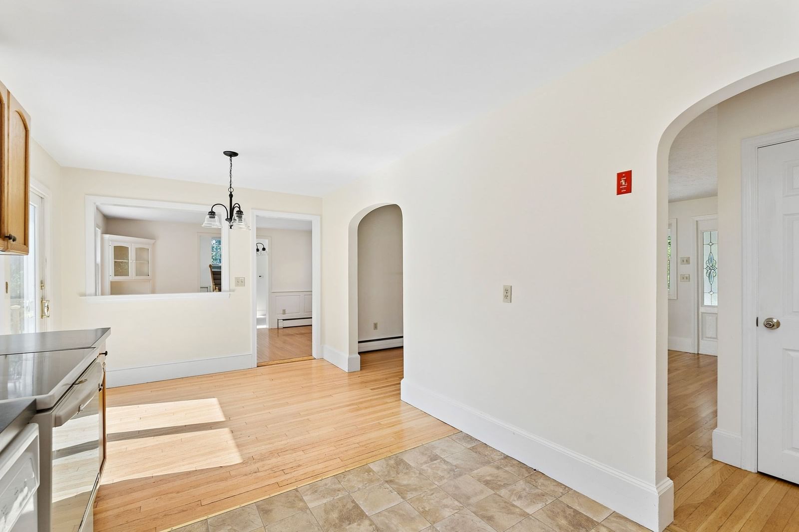 9 Old Lowell Road Westford — Photo 8 of 42