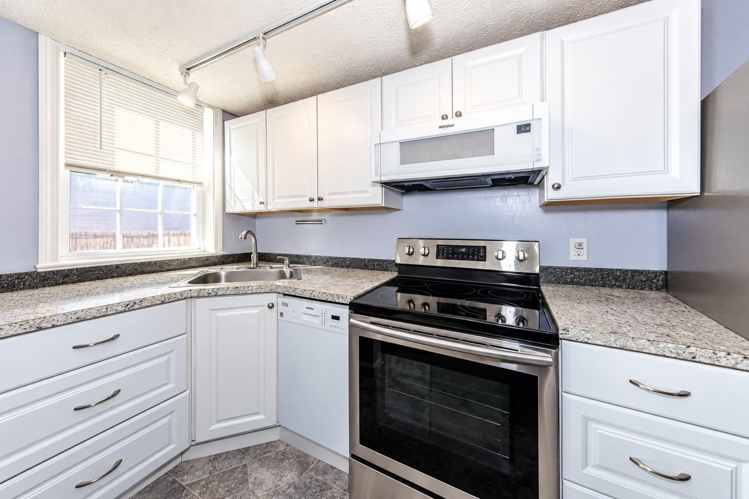 19 Sudbury St #19 Maynard — Photo 14 of 22