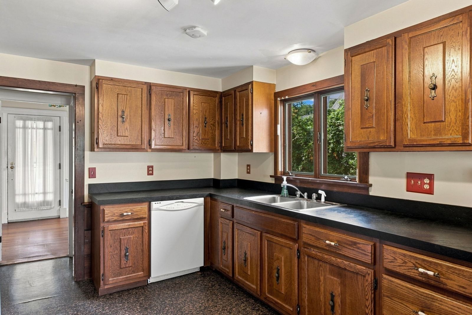 19 Norwood Ave Rockport — Photo 14 of 35