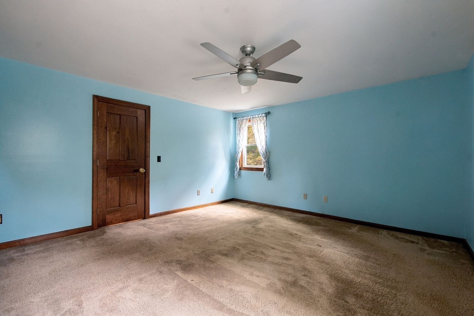 16 Gunters Ln Mashpee — Photo 17 of 34